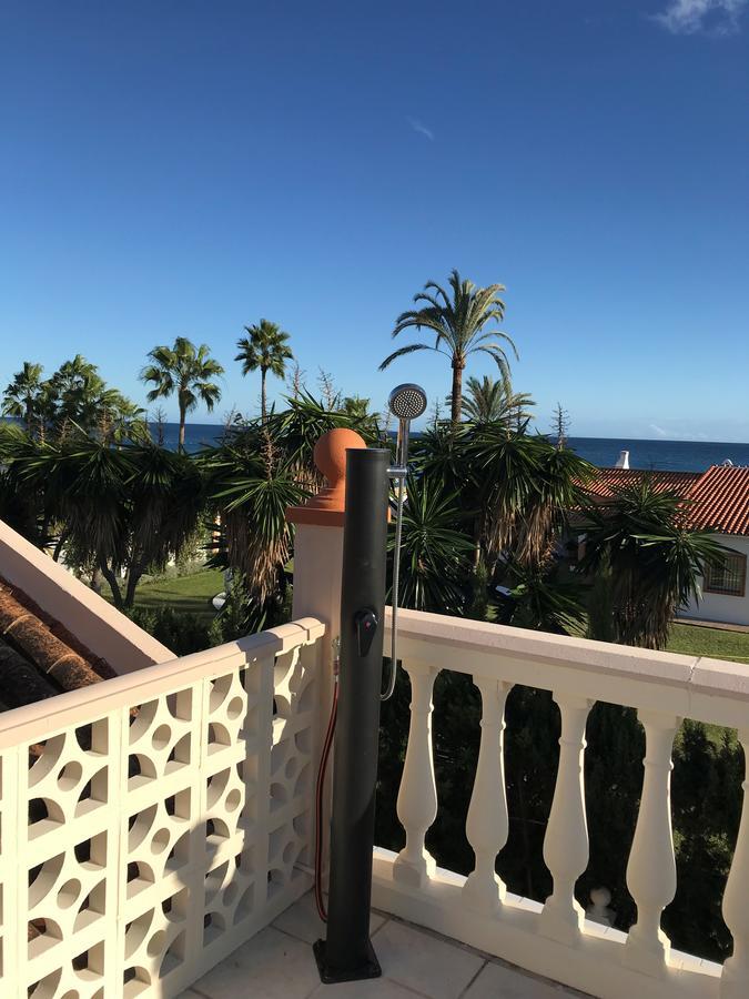 Marbella Villa On The Beach Екстериор снимка