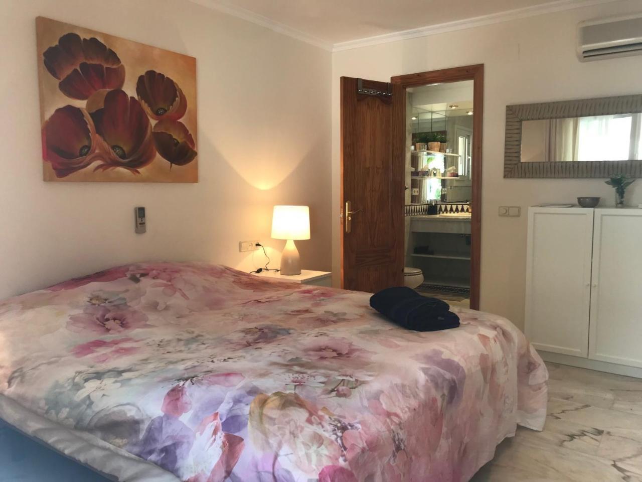 Marbella Villa On The Beach Екстериор снимка