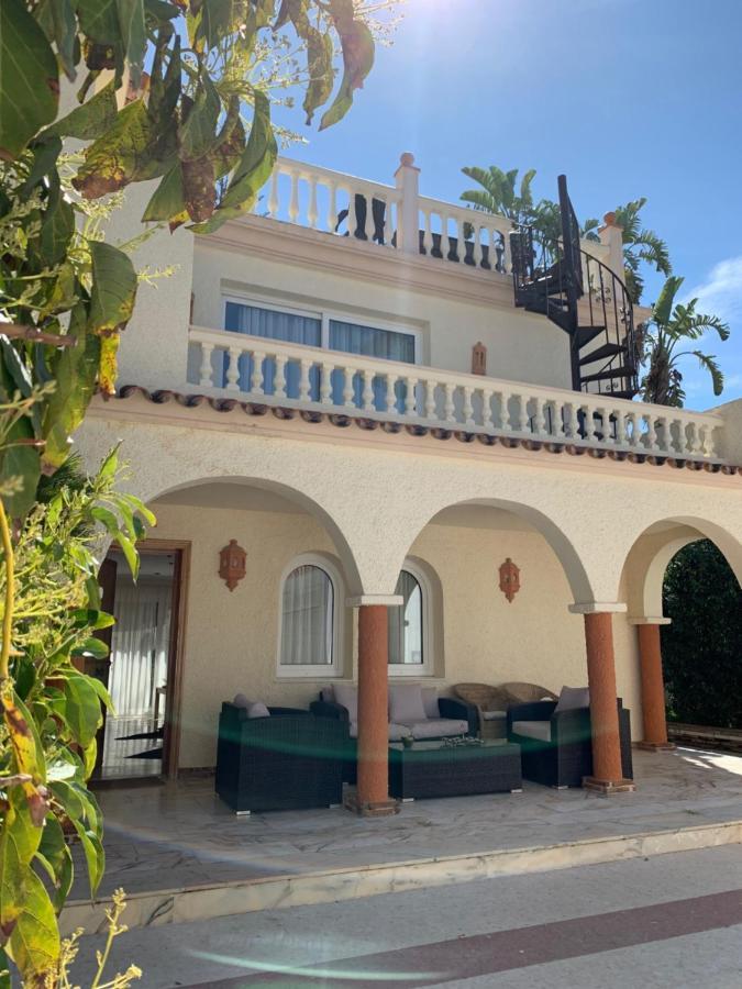 Marbella Villa On The Beach Екстериор снимка